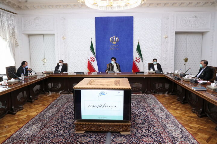 رییسی خواستار نظارت جدی و عملیاتی بانک مرکزی بر تمام بانک‌ها شد