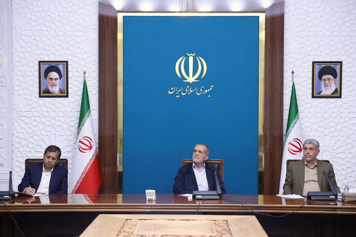 مردم اطمینان داشته باشند که در مسیر اصلاح ساختارها و روندها هرگز از من دروغ نخواهند شنید
