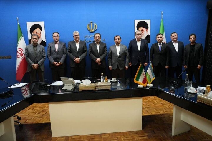 دیدار رئیس اتاق بازرگانی ازبکستان و هیات تجاری با وزیر صمت در تهران