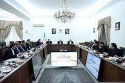 عارف: تصمیمات و قوانین پیشین را نفی نمی‌کنیم، اما وحی منزل نیستند