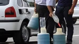 تحویل سوخت در گالن و بطری ممنوع است